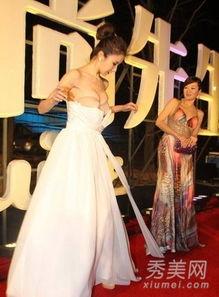 娱乐明星走红毯